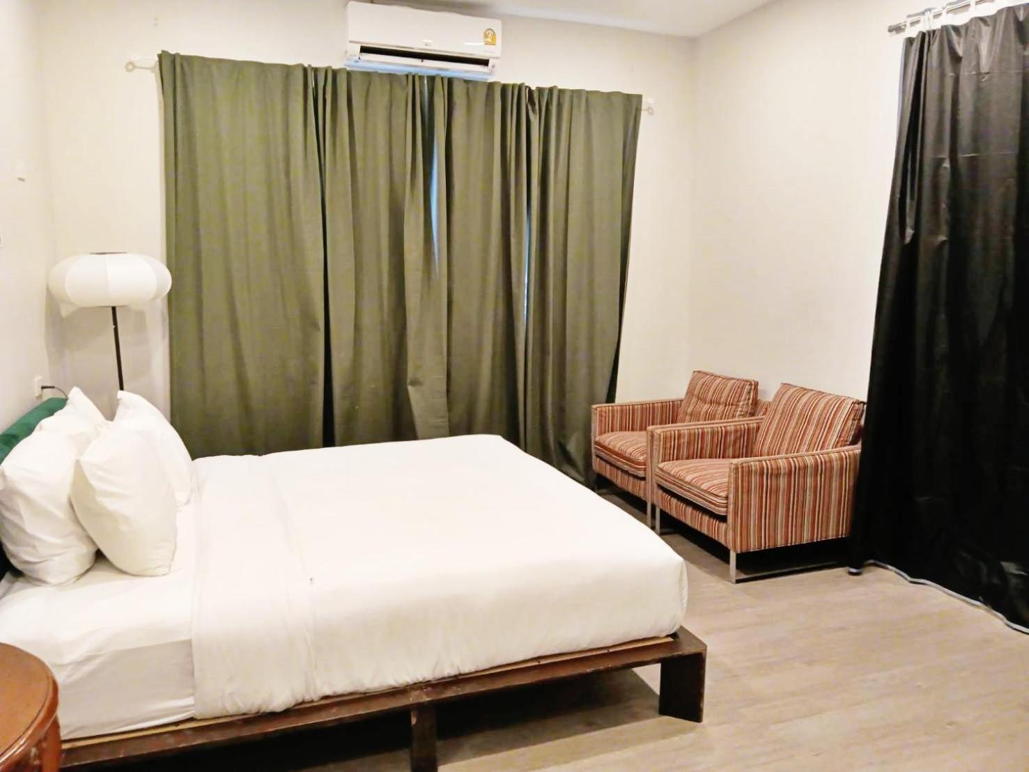Hidden Dragon Yaowarat Road Bkk Apartment Bangkok Exterior photo