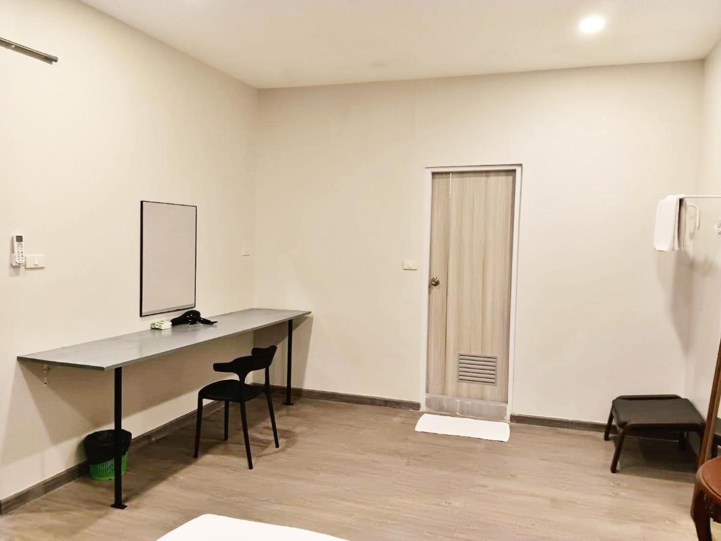 Hidden Dragon Yaowarat Road Bkk Apartment Bangkok Exterior photo